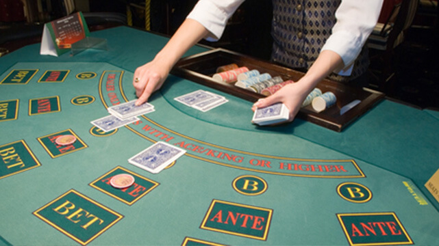 Casino Games vs Sports Betting - Which Is a Better Gambling Option?