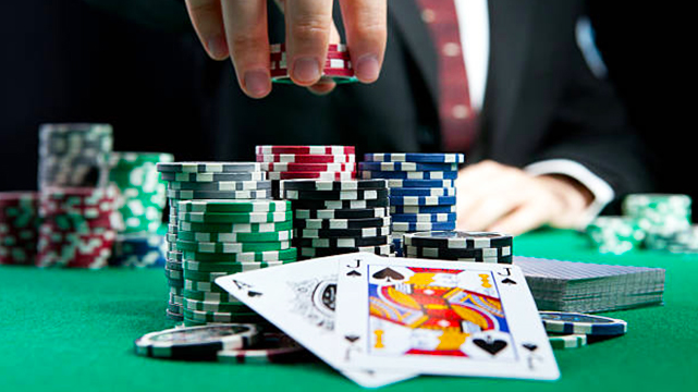 Online Casino Basics - Learning to Play at Internet Casinos